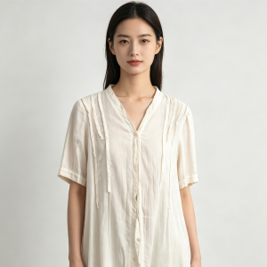 Muse Casey Off-White Blouse Essential
